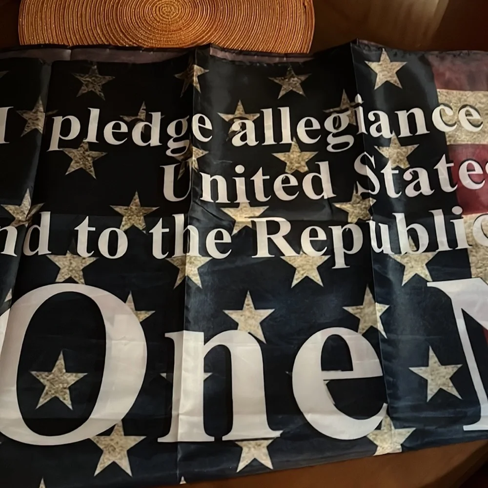 American flag. 3ft by 4 ft - Picture 5 of 5